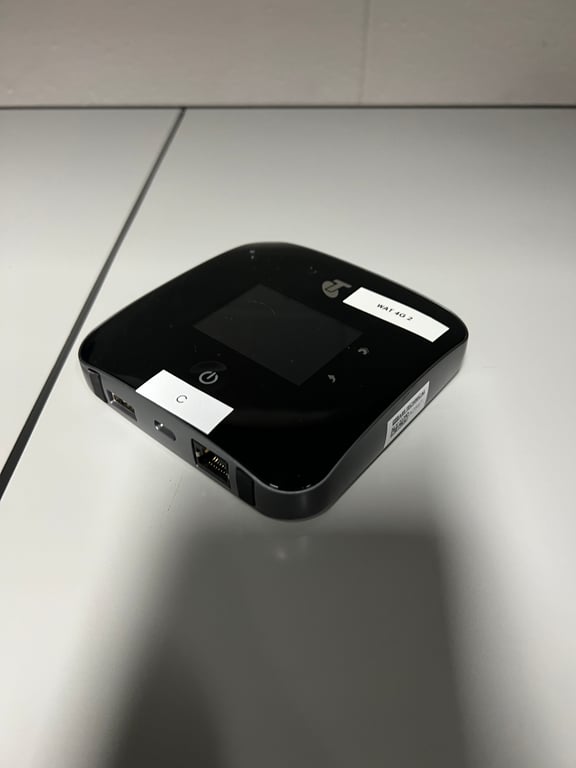 Nighthawk M2 Mobile Router